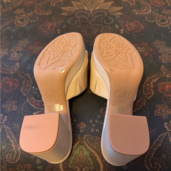 GB Platform Open Toe - Picture 3 of 3